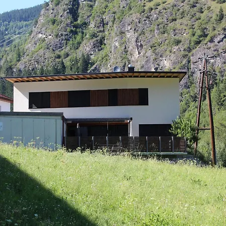 度假居 Modern In The Tyrolean Mountains 弗利斯