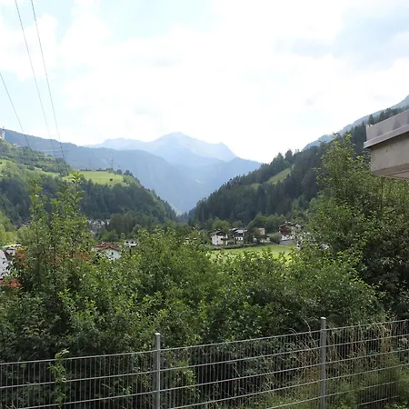 度假居 Modern In The Tyrolean Mountains *